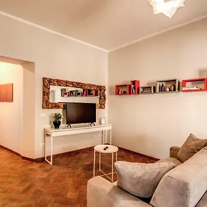  Apartment Via Del Monte Della Farina Italy